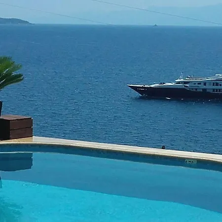 Apollon Porto Heli